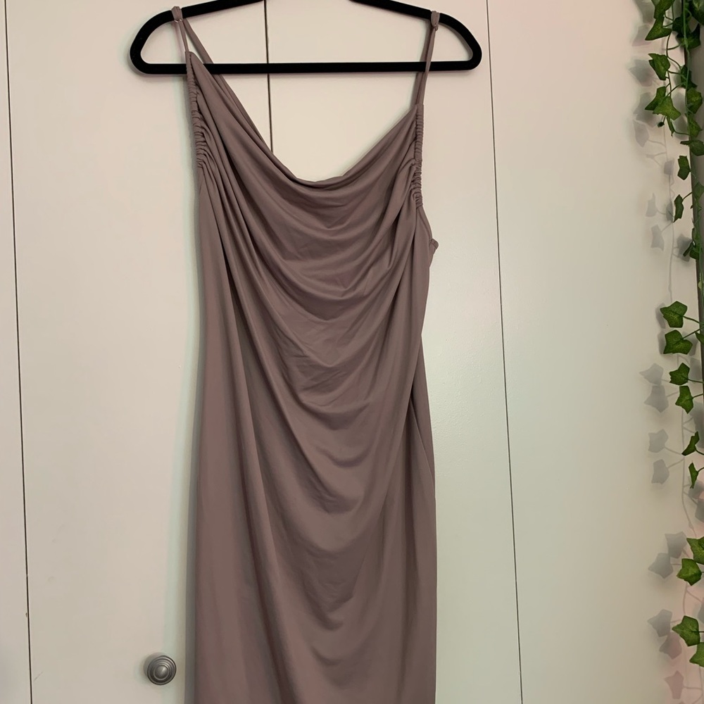 Forever 21 mauve ruched tank top dress